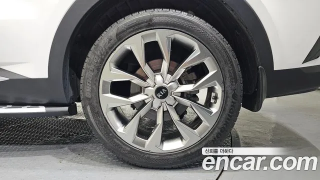 Kia Sorento — фото 21