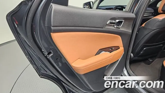 Kia Sportage — фото 25