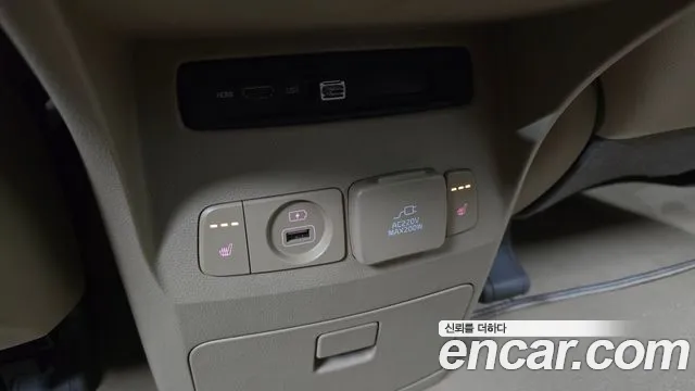 Kia Carnival — фото 27
