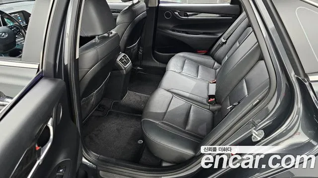 Hyundai Grandeur — фото 12