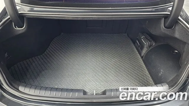 Hyundai Grandeur — фото 15