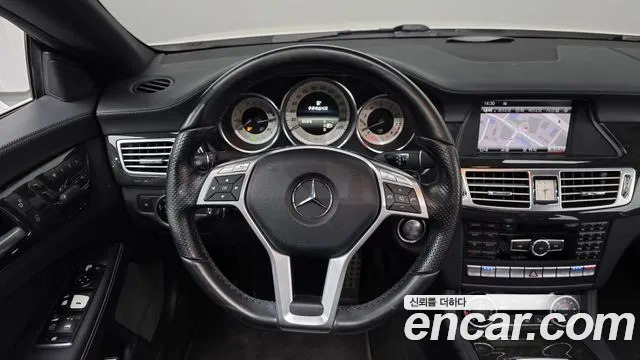 Mercedes-Benz CLS-Class — фото 12