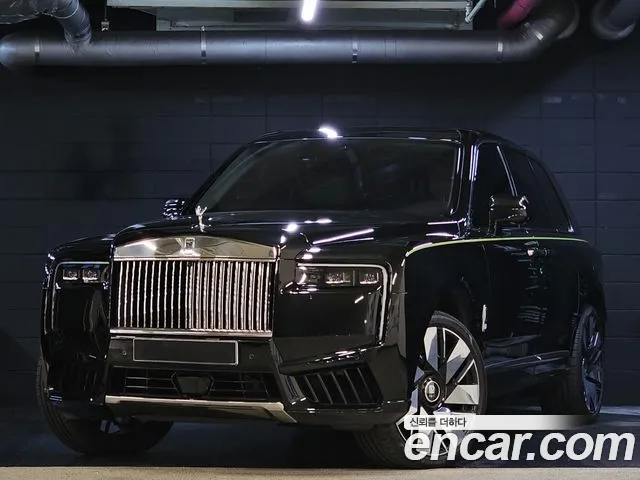 Rolls-Royce Cullinan — фото 1