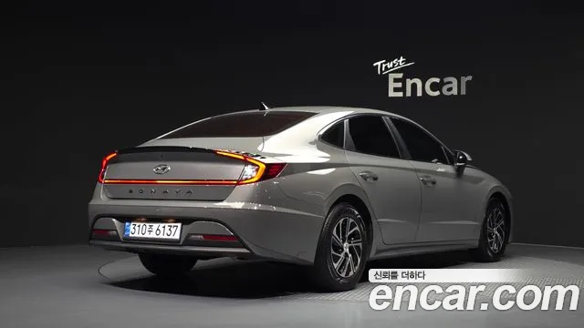 Hyundai Sonata — фото 2