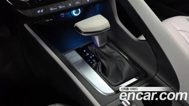 Hyundai Avante — фото 9