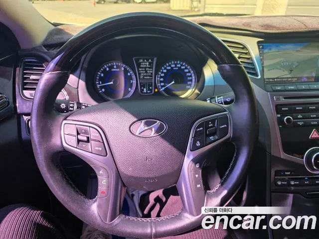 Hyundai Grandeur — фото 10