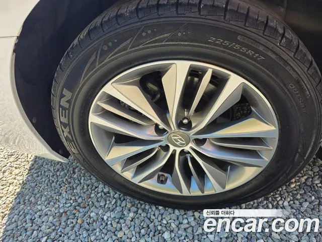 Hyundai Grandeur — фото 17