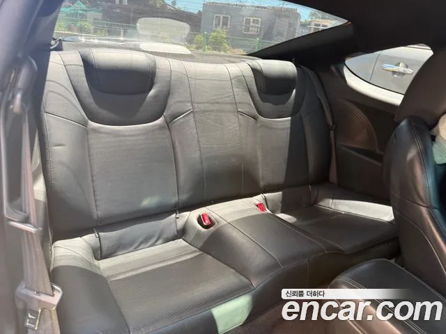 Hyundai Genesis — фото 10