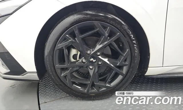 Hyundai Avante — фото 4