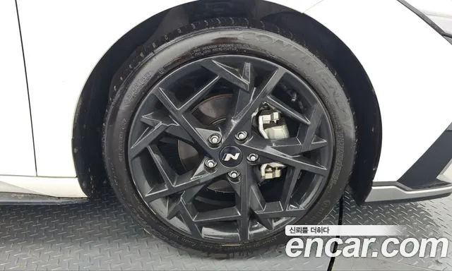 Hyundai Avante — фото 21
