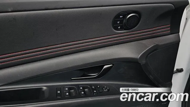 Hyundai Avante — фото 31