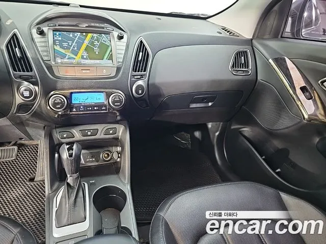 Hyundai Tucson — фото 10