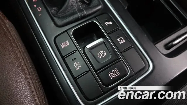 Kia Sorento — фото 17
