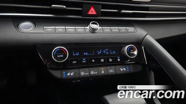 Hyundai Avante — фото 17