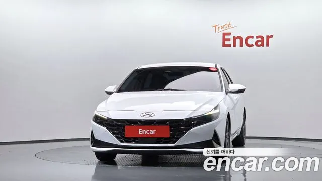 Hyundai Avante — фото 3