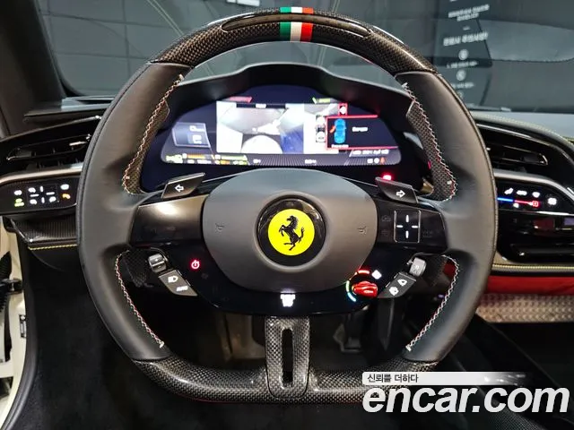 Ferrari SF90 — фото 18