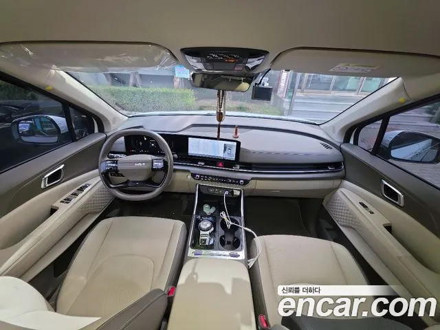 Kia Carnival — фото 12