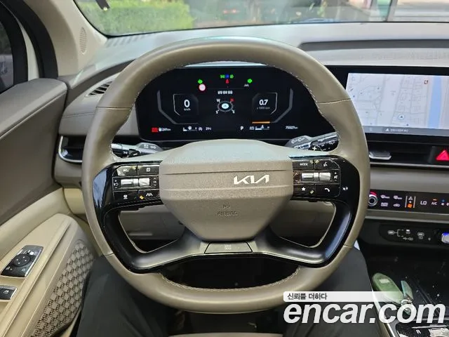 Kia Carnival — фото 19