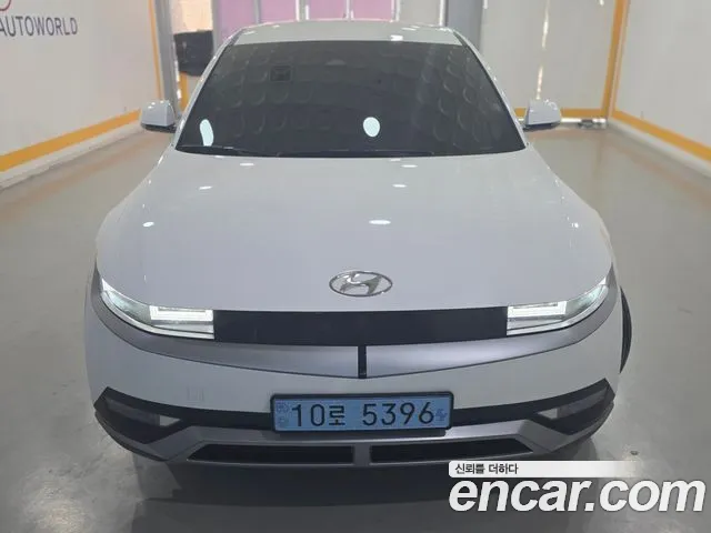 Hyundai Ioniq 5 — фото 1