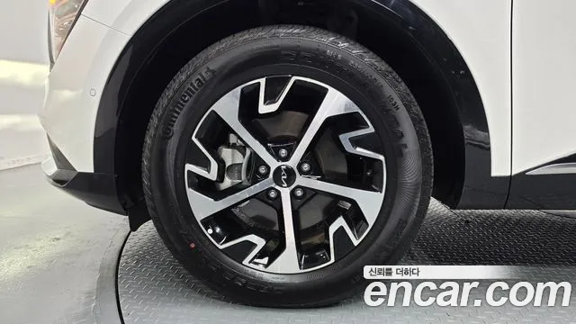 Kia Sportage — фото 5