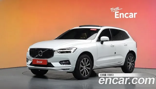 Volvo XC60 — фото 20