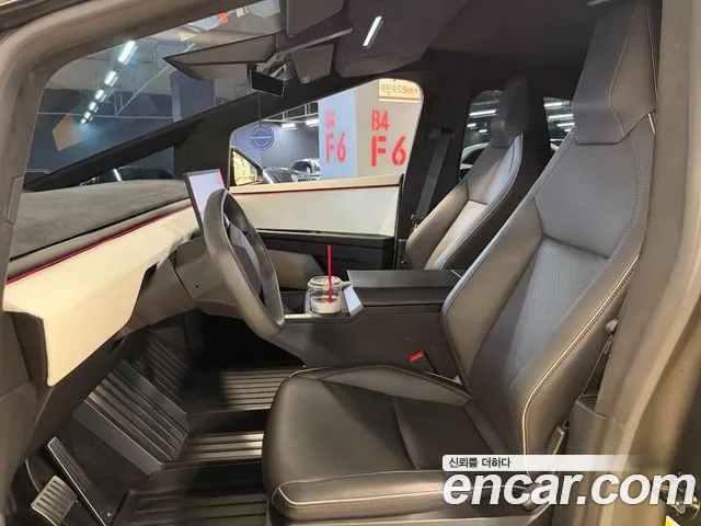 Tesla Cybertruck — фото 11
