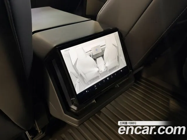 Tesla Cybertruck — фото 12