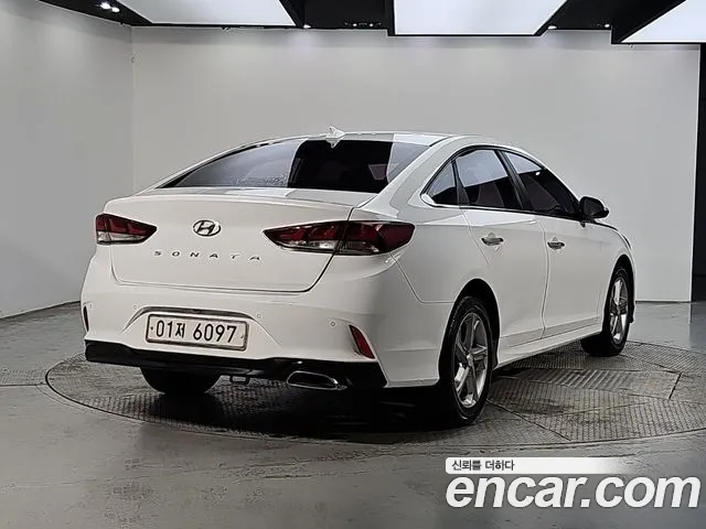 Hyundai Sonata — фото 4