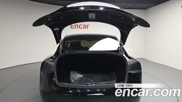 Tesla Model 3 — фото 19