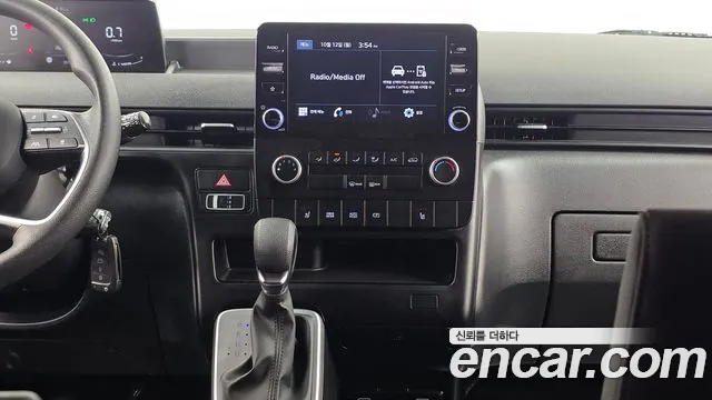 Hyundai Staria — фото 14