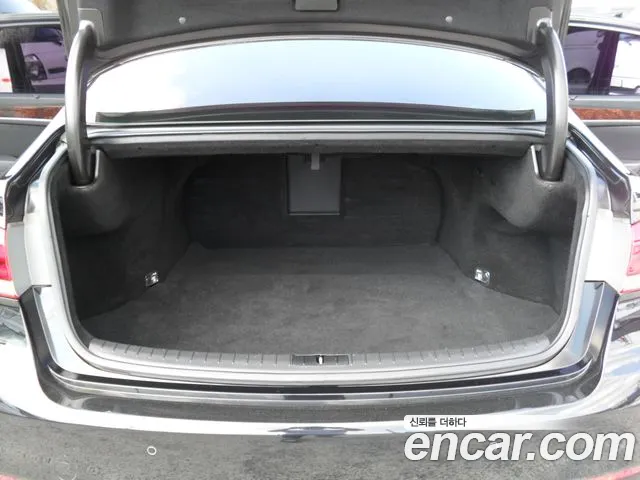 Hyundai Genesis — фото 12