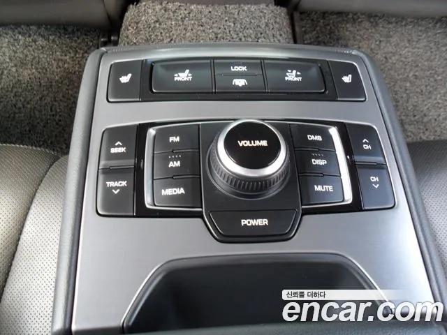 Hyundai Genesis — фото 14