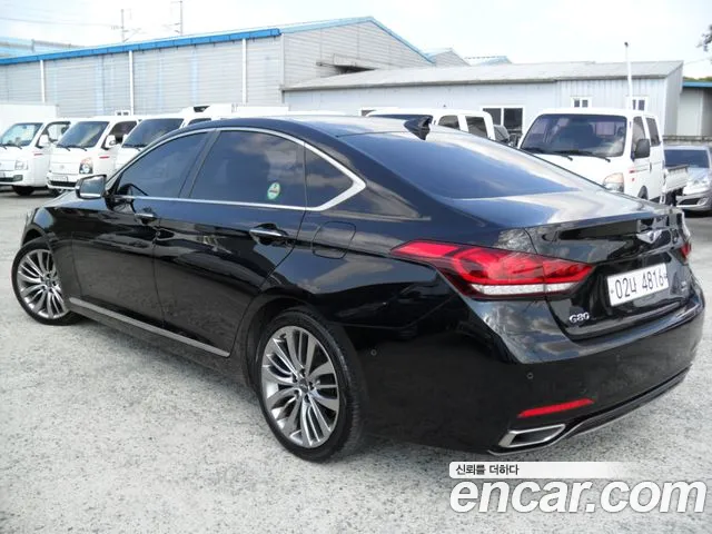 Hyundai Genesis — фото 5
