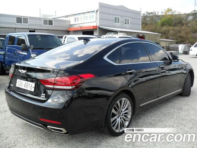 Hyundai Genesis — фото 6