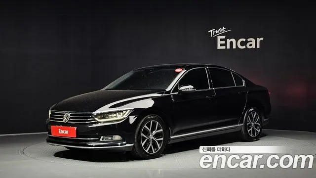 Volkswagen Passat — фото 1