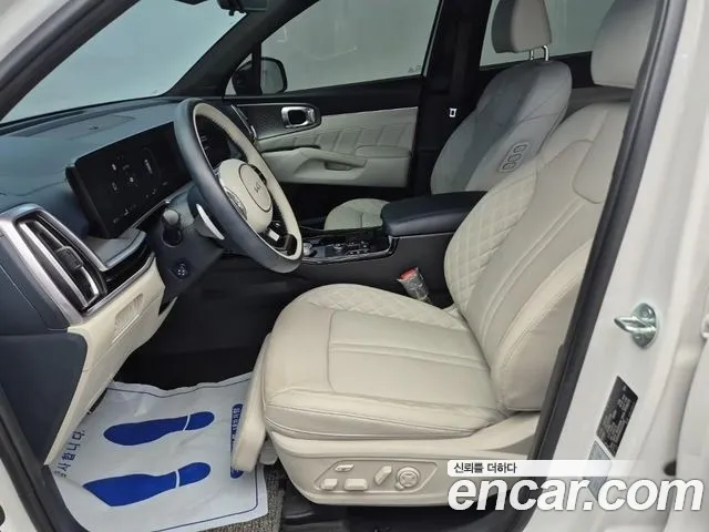 Kia Sorento — фото 11