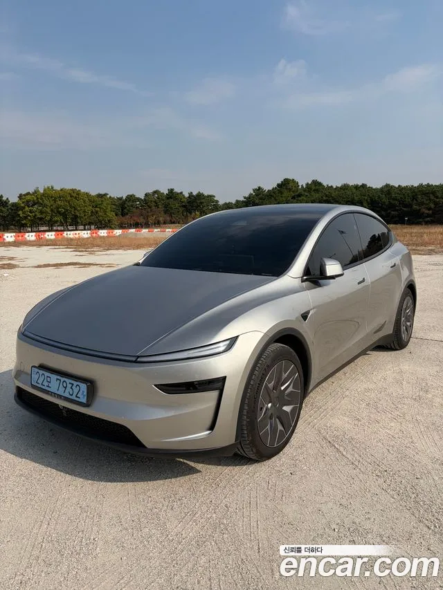 Tesla Model Y — фото 2