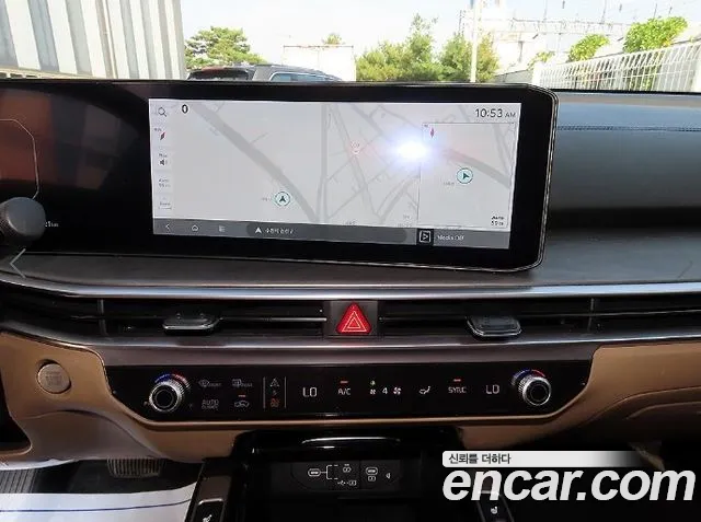 Kia Sorento — фото 12