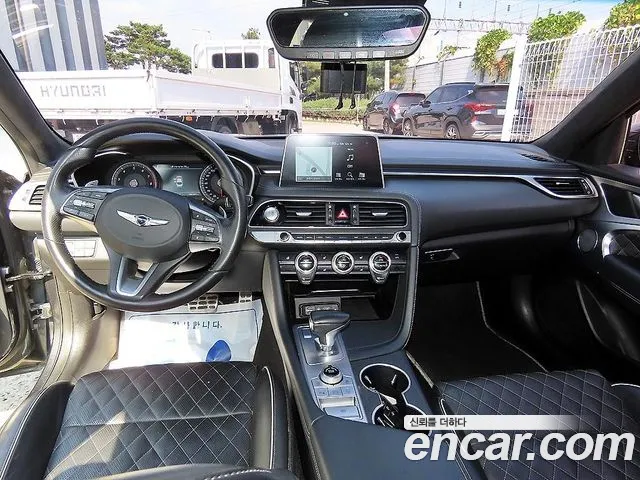 Genesis G70 — фото 7