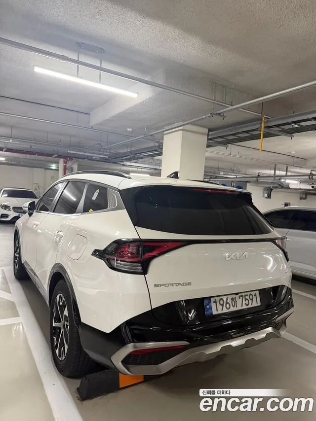 Kia Sportage — фото 1