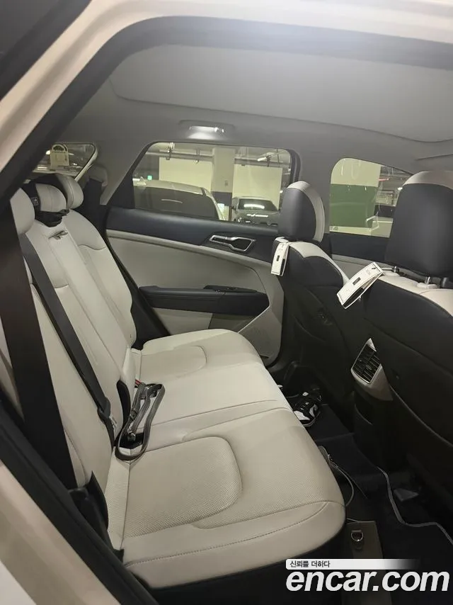 Kia Sportage — фото 6