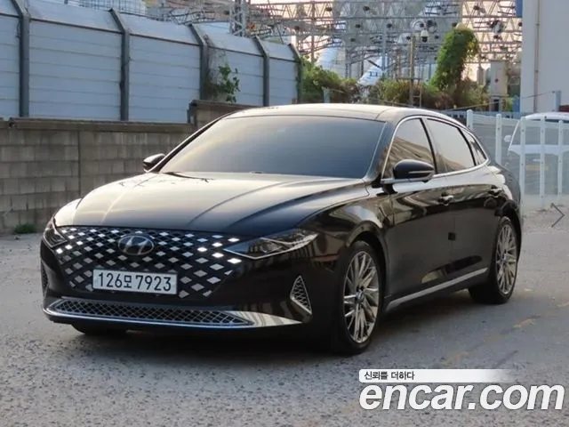 Hyundai Grandeur — фото 1