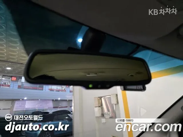 Hyundai Starex — фото 17
