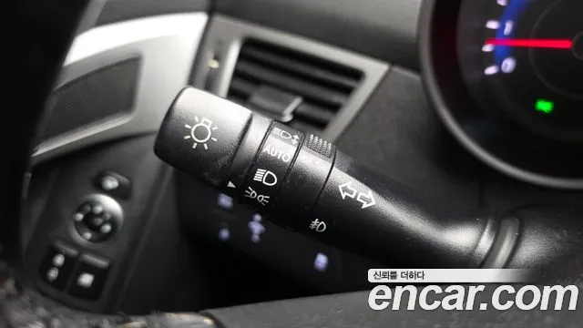 Hyundai Avante — фото 19