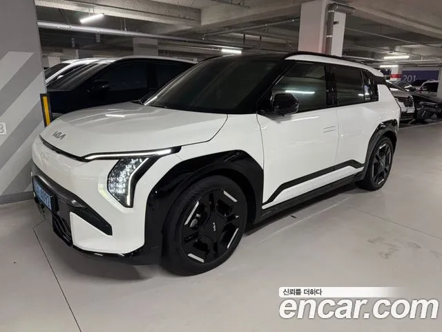 Kia EV3 — фото 3