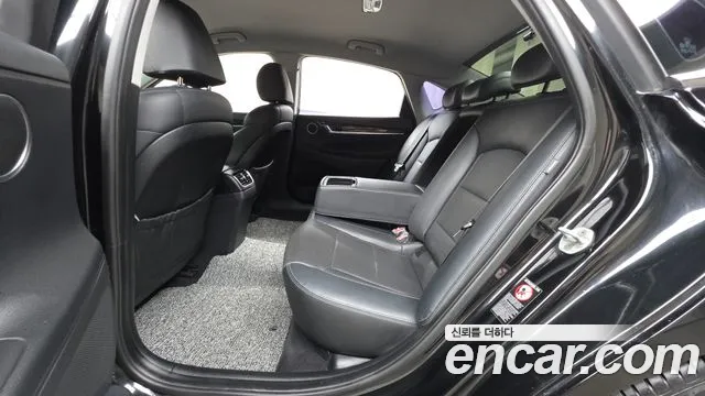 Hyundai Grandeur — фото 11
