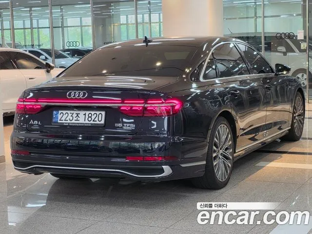 Audi A8 — фото 2