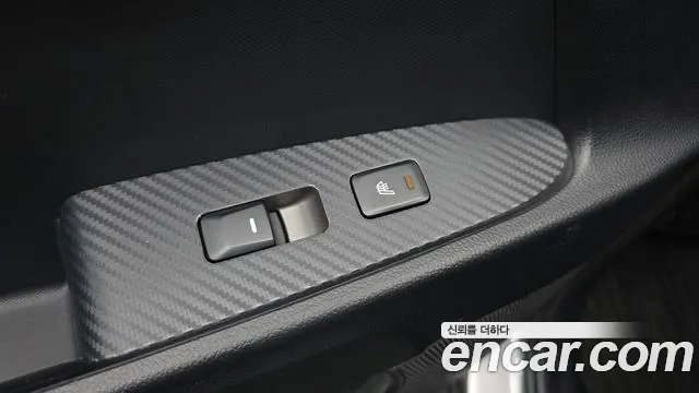 Kia Sportage — фото 17