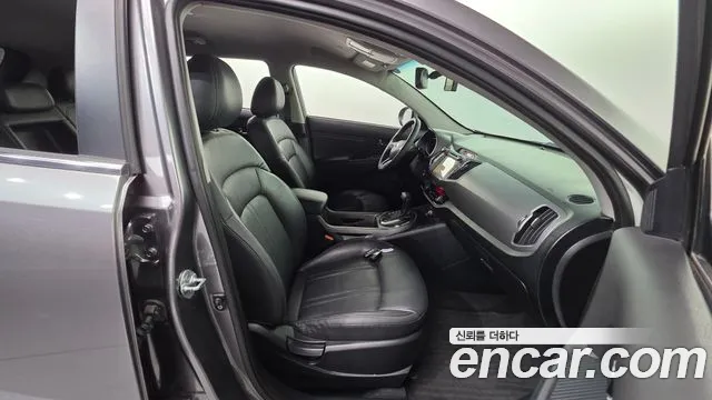 Kia Sportage — фото 26