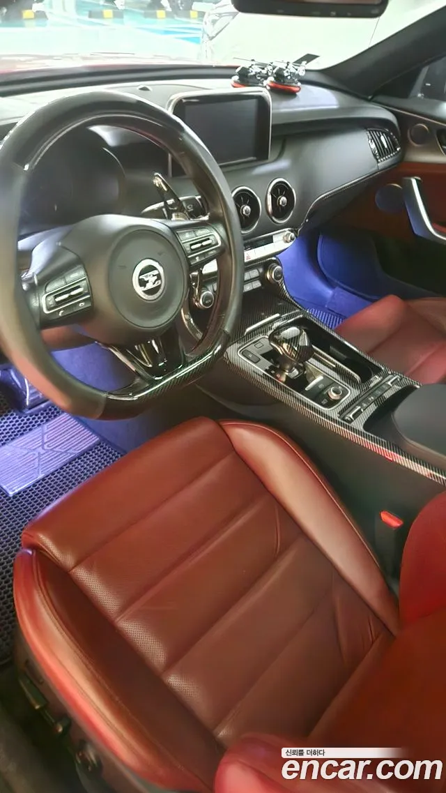 Kia Stinger — фото 10